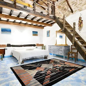 https://la-pergola-old-house.in-sardinia.net
