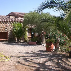 https://hotel-turismo-rurale-montitundu.in-sardinia.net
