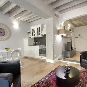 Apartment De Rustici, Florence