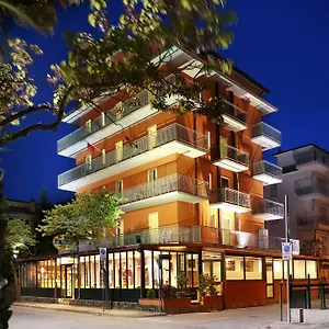 https://hotel-beach2.hotelinveneto.com
